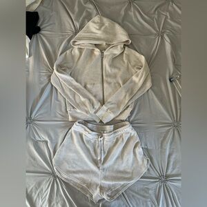 (Aritzia) Waffle Set